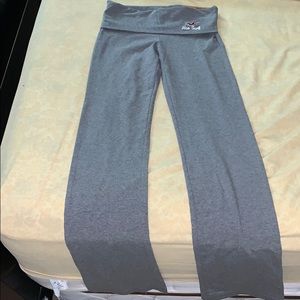 hollister yoga pants